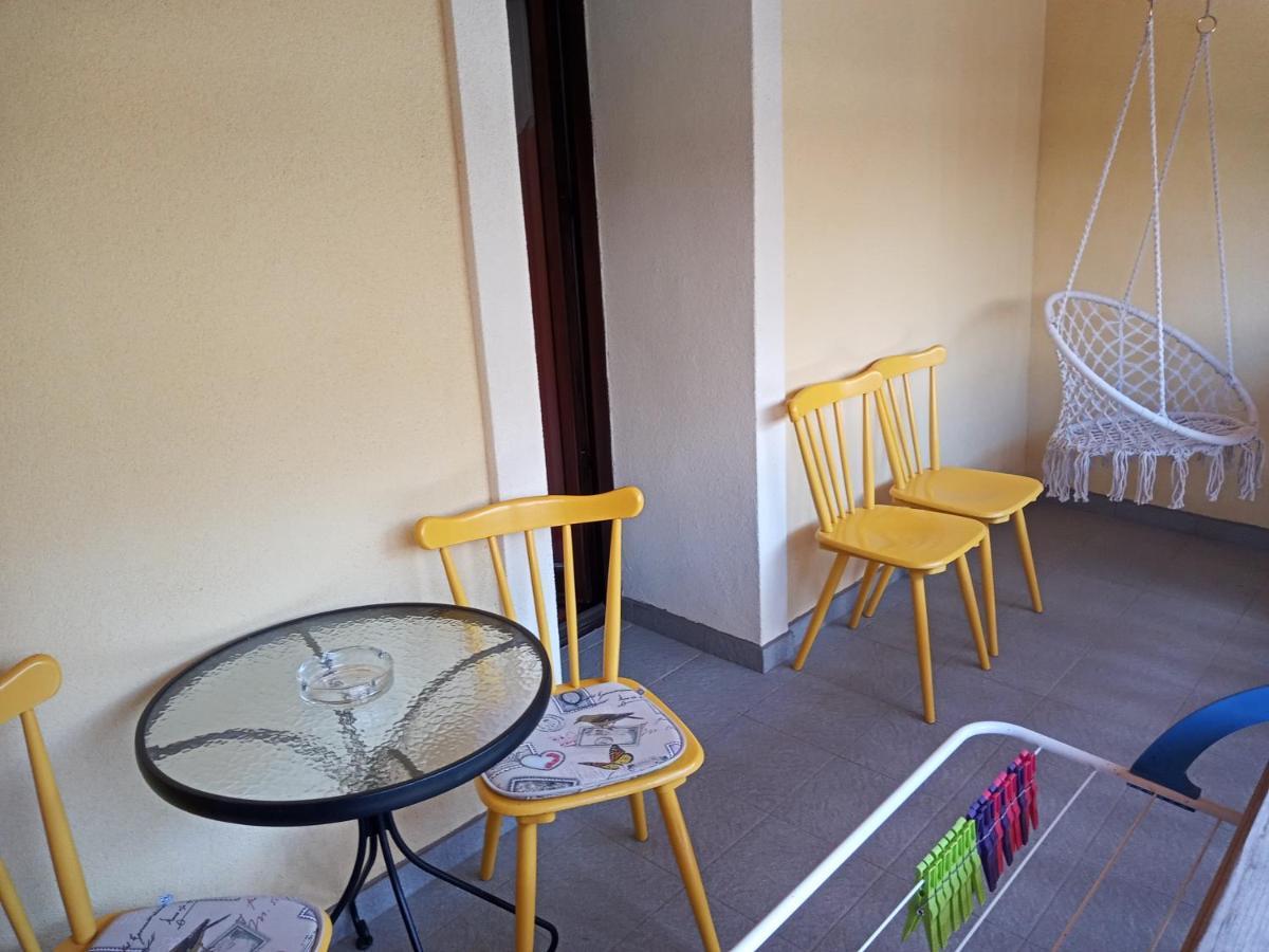 צ'רקנו Apartments Cumar מראה חיצוני תמונה