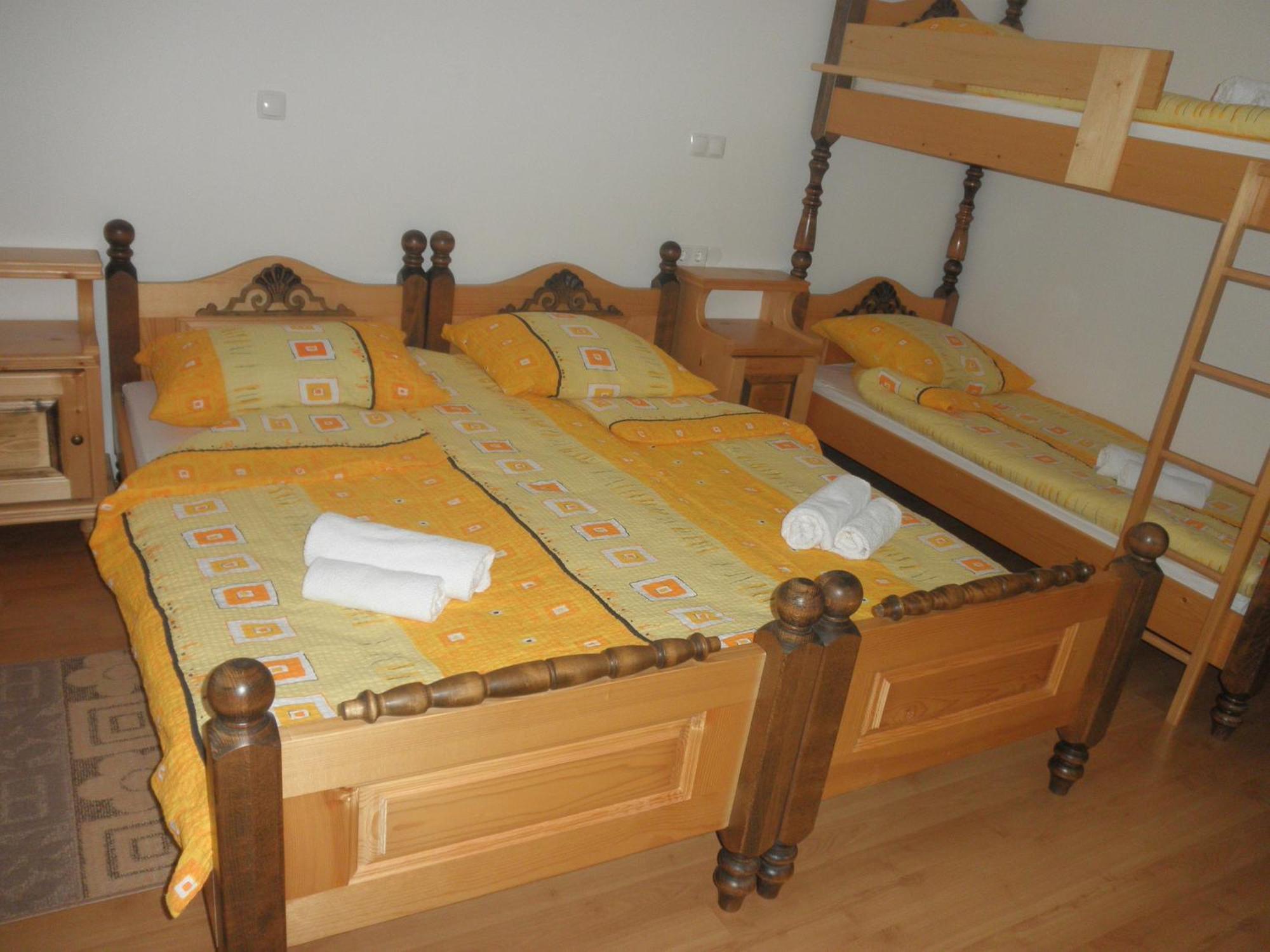צ'רקנו Apartments Cumar חדר תמונה